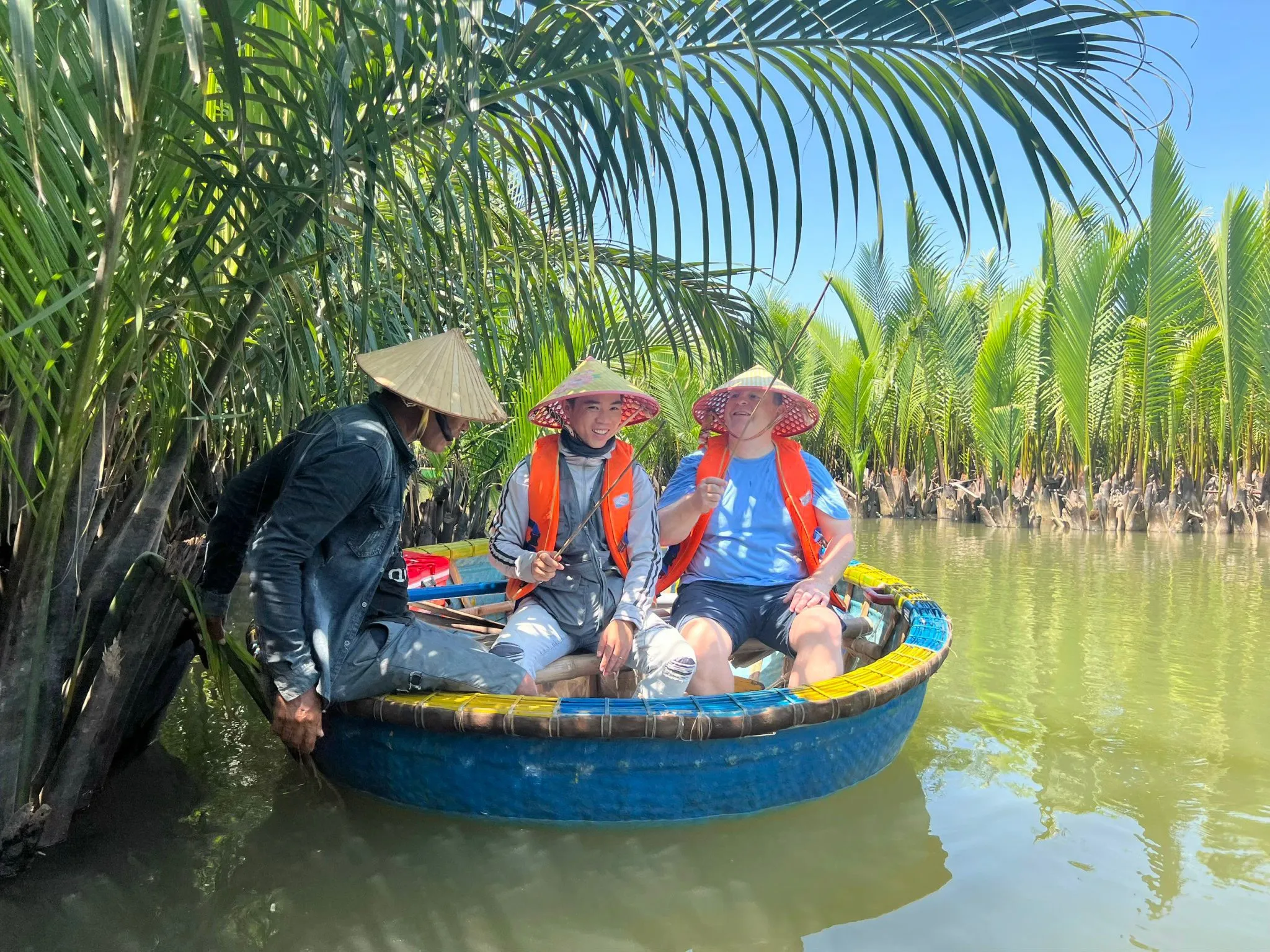 Tour trong ngày I Khám phá Hội An cổ kính bằng xe máy Vespa